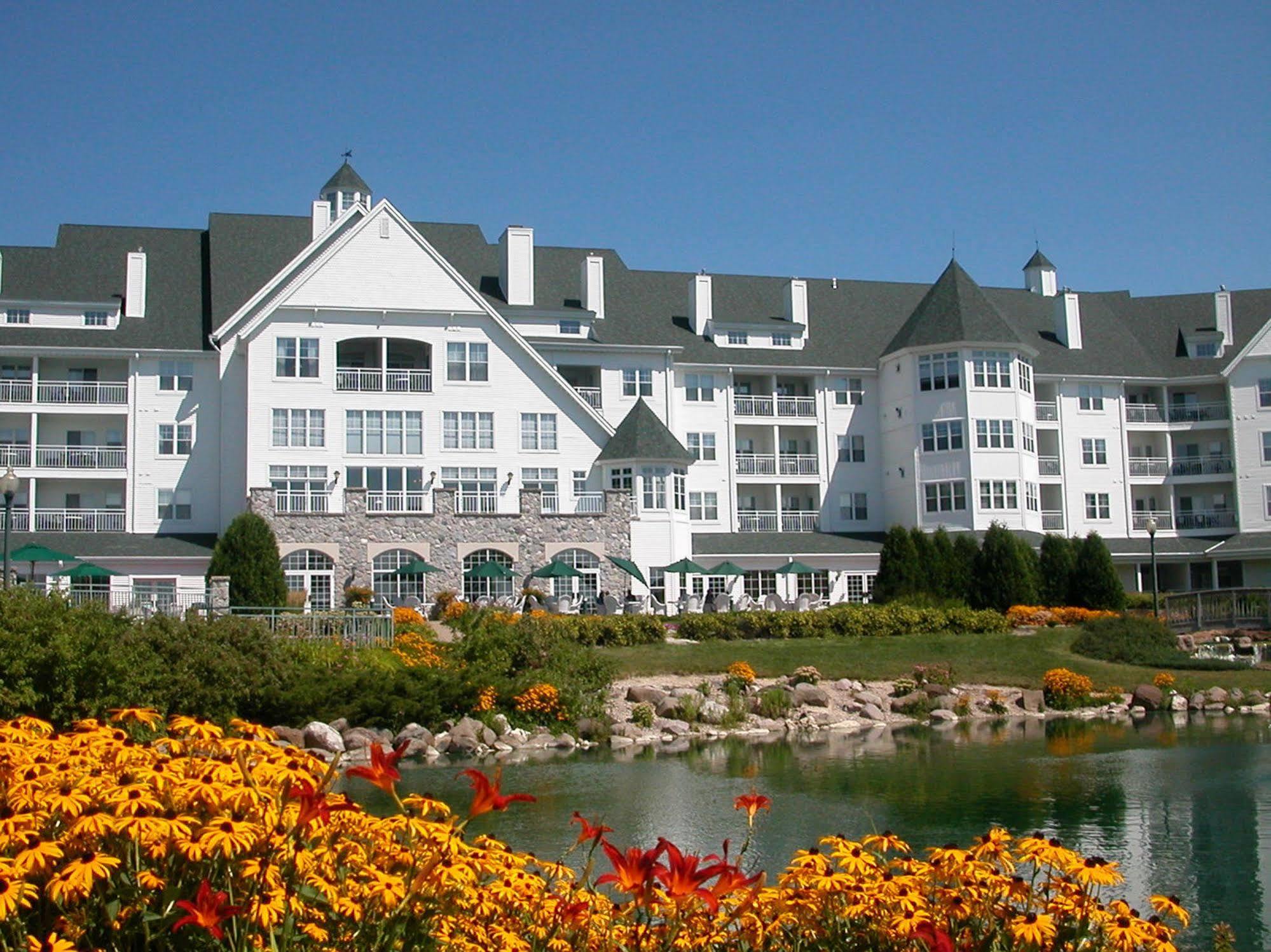 Osthoff Resort Elkhart Lake Exterior photo